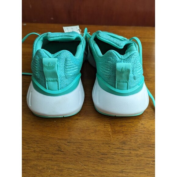 Adidas Originals Swift Run 22 - Picture 3 of 5